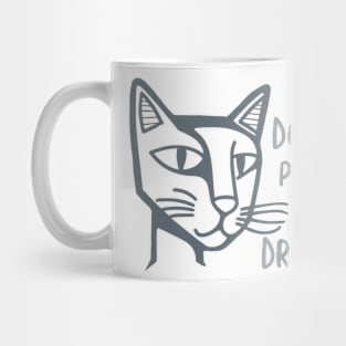 Funny Cat Pun Don't Paws for Drama Mug